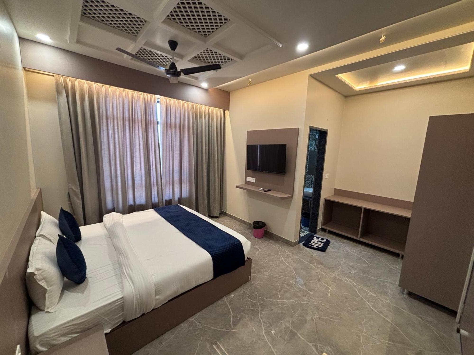 Hotel Sisodiya Palace Khātu 外观 照片